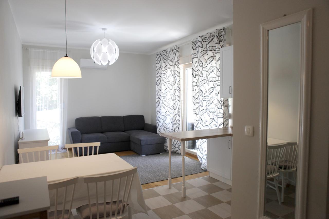 Apartment White House *